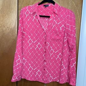 The Limited Women’s Ashton Pink Business Dressy Button Down Long Sleeve Shirt